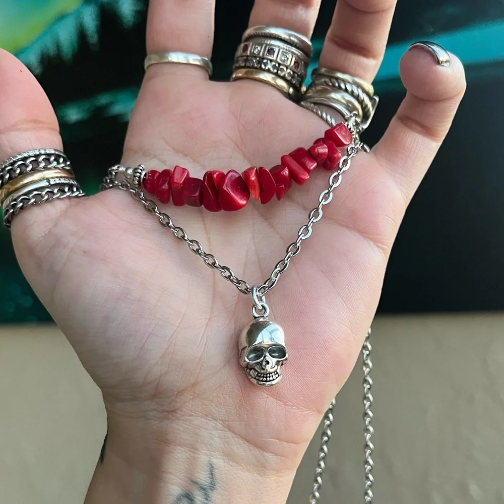 Set ! Red coral skull double layer necklace + matching skull earrings goth boho - Picture 12 of 16